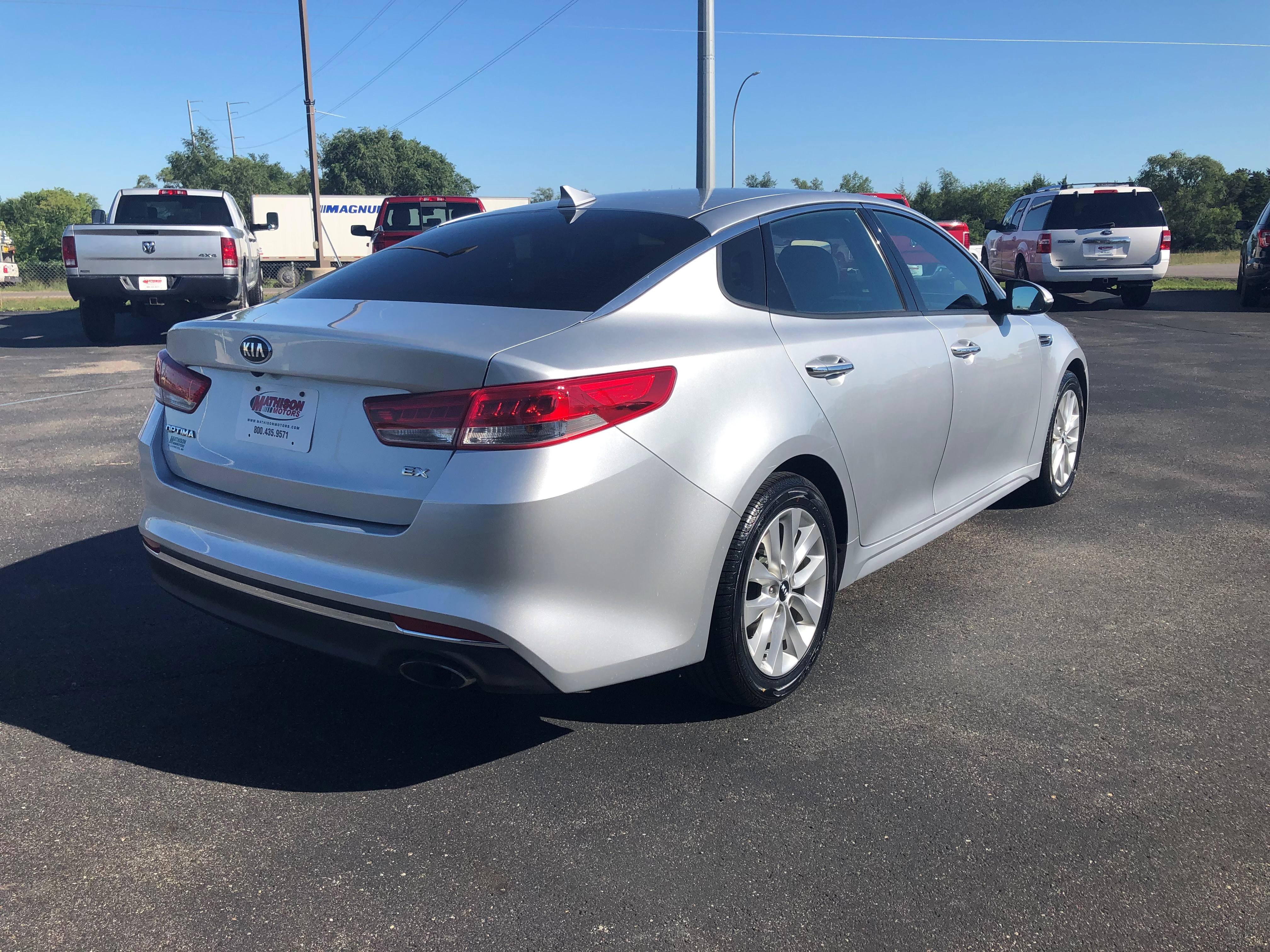 JP Motors Inc DBA Mathison Motors - Used vehicle - Sedan KIA OPTIMA 2017
