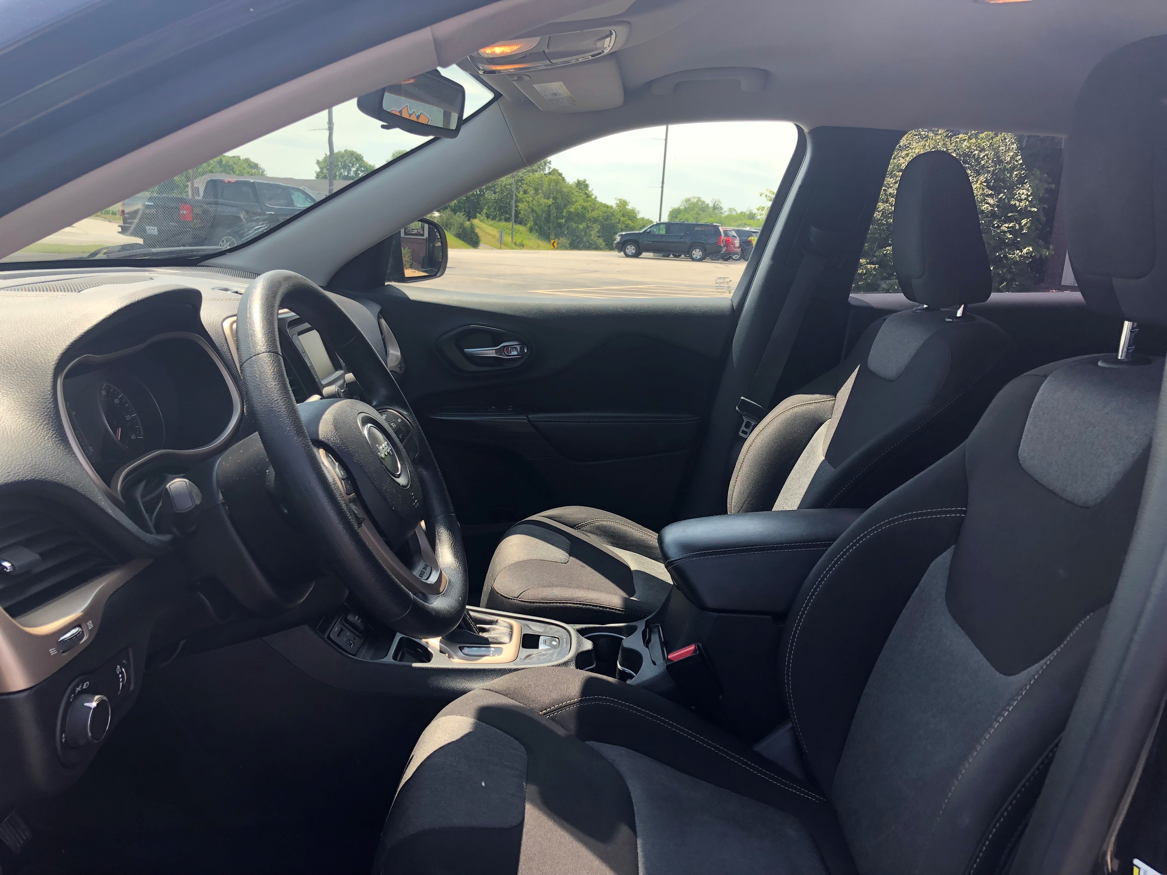 JP Motors Inc DBA Mathison Motors - Used vehicle - SUV JEEP CHEROKEE 2014