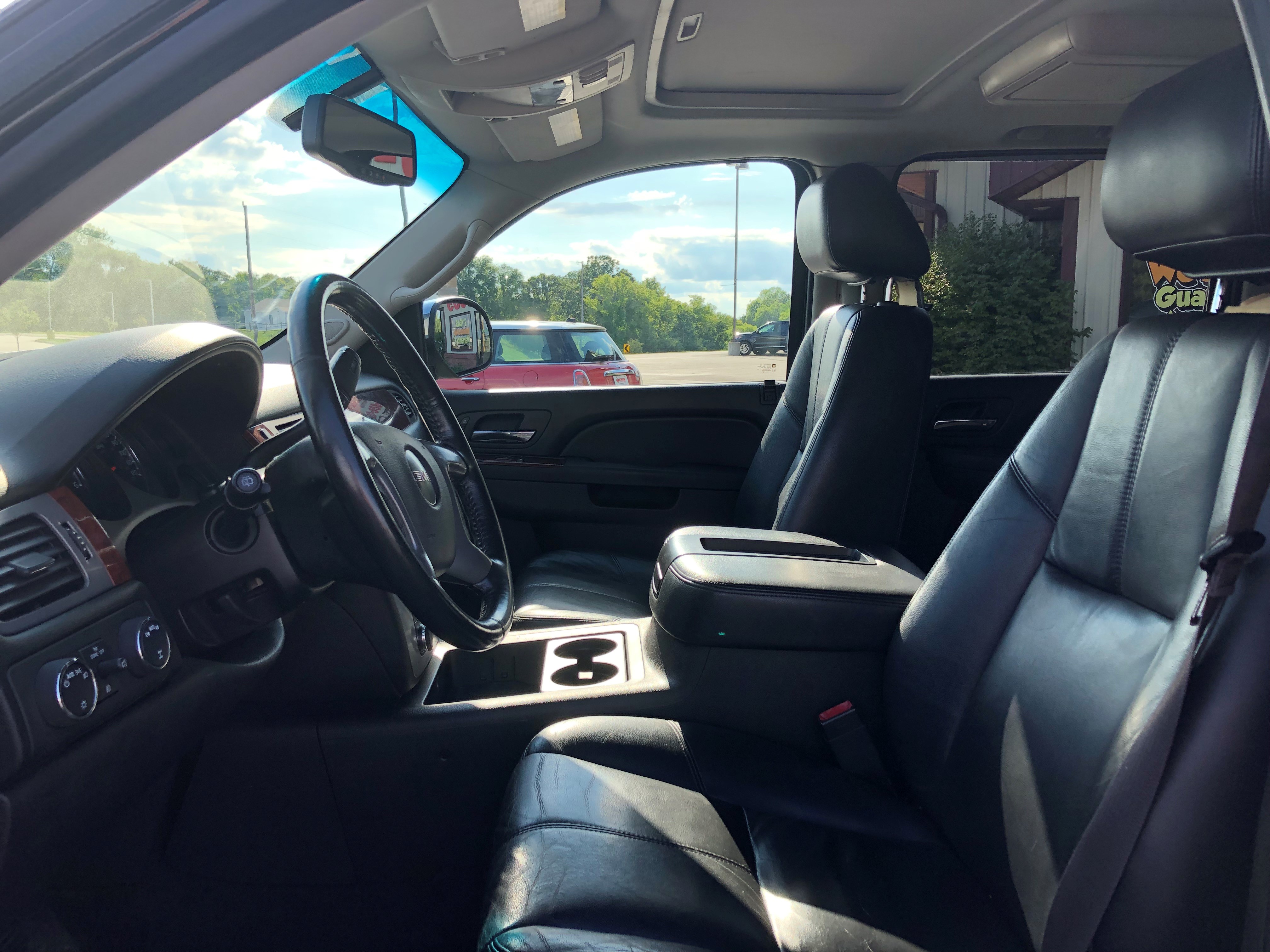 JP Motors Inc DBA Mathison Motors - Used vehicle - SUV GMC YUKON XL 2013