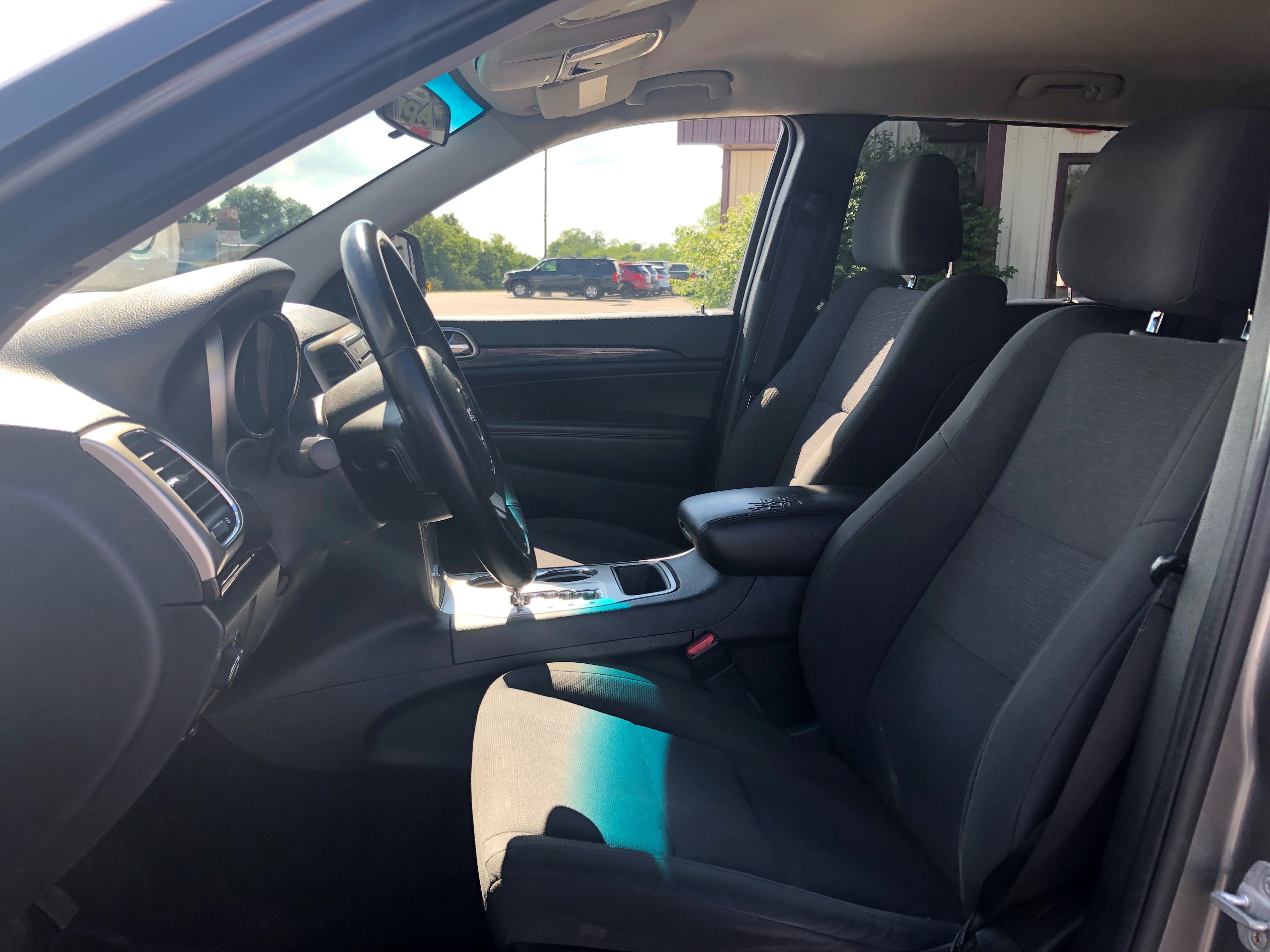 JP Motors Inc DBA Mathison Motors - Used vehicle - SUV JEEP GRAND CHEROKEE 2011