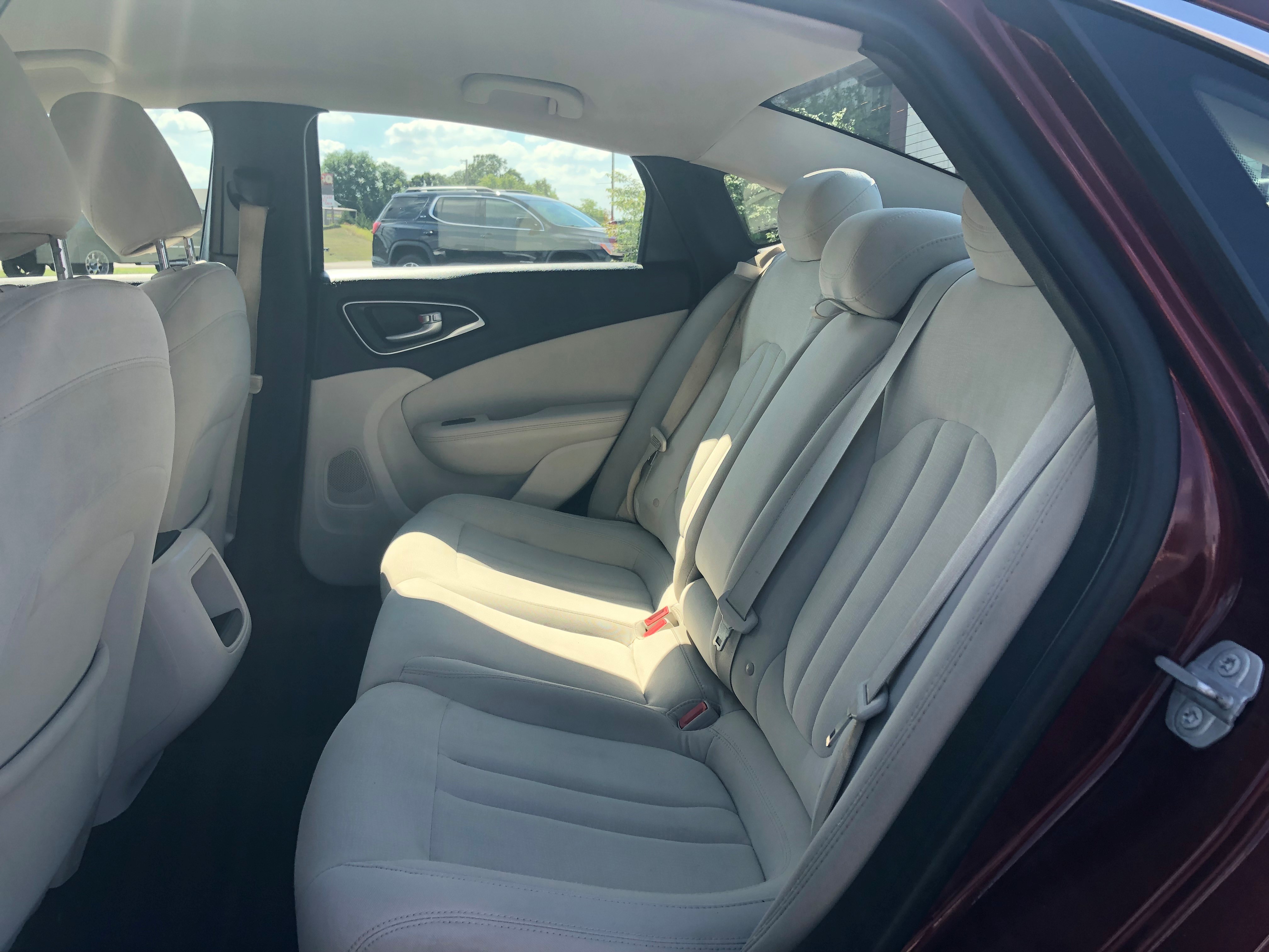 JP Motors Inc DBA Mathison Motors - Used vehicle - Sedan CHRYSLER 200 2016