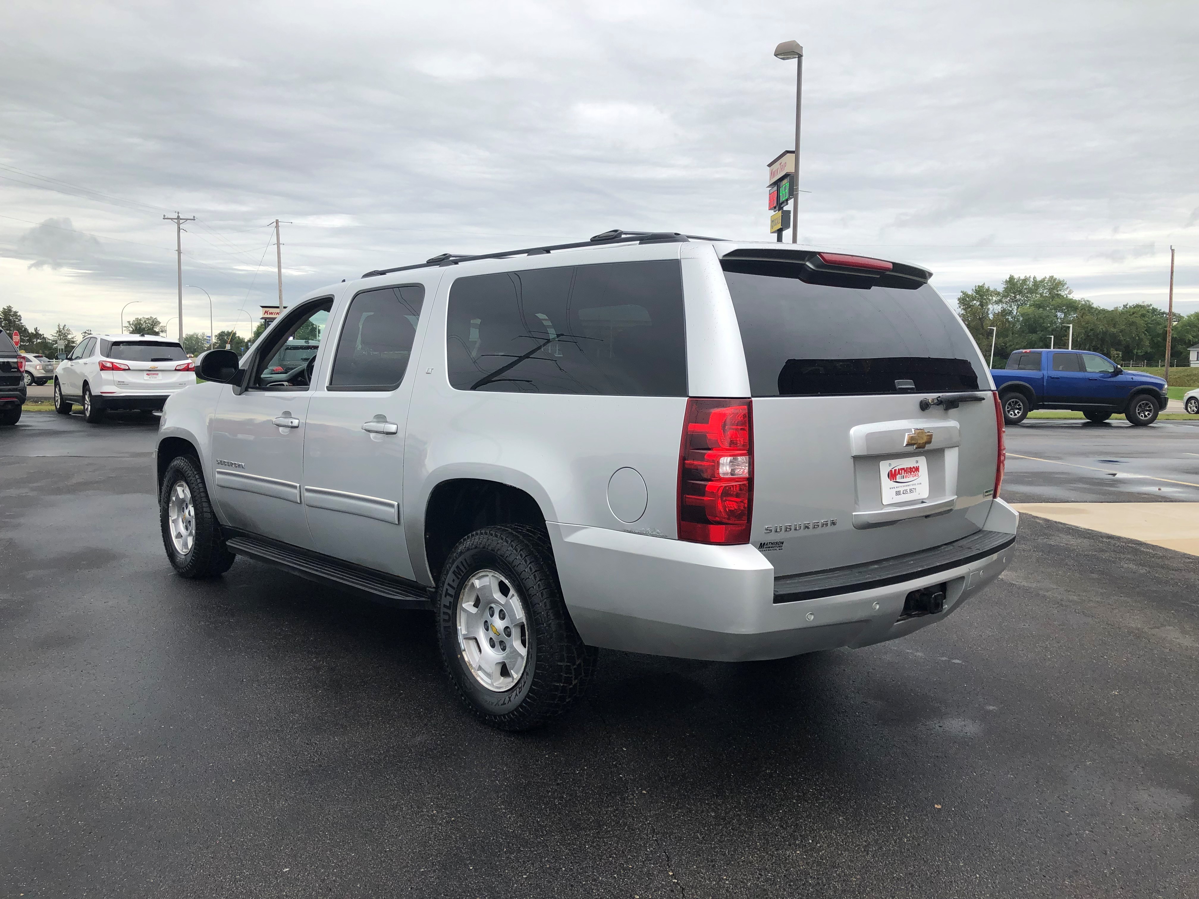 JP Motors Inc DBA Mathison Motors - Used vehicle - SUV CHEVROLET SUBURBAN 2010