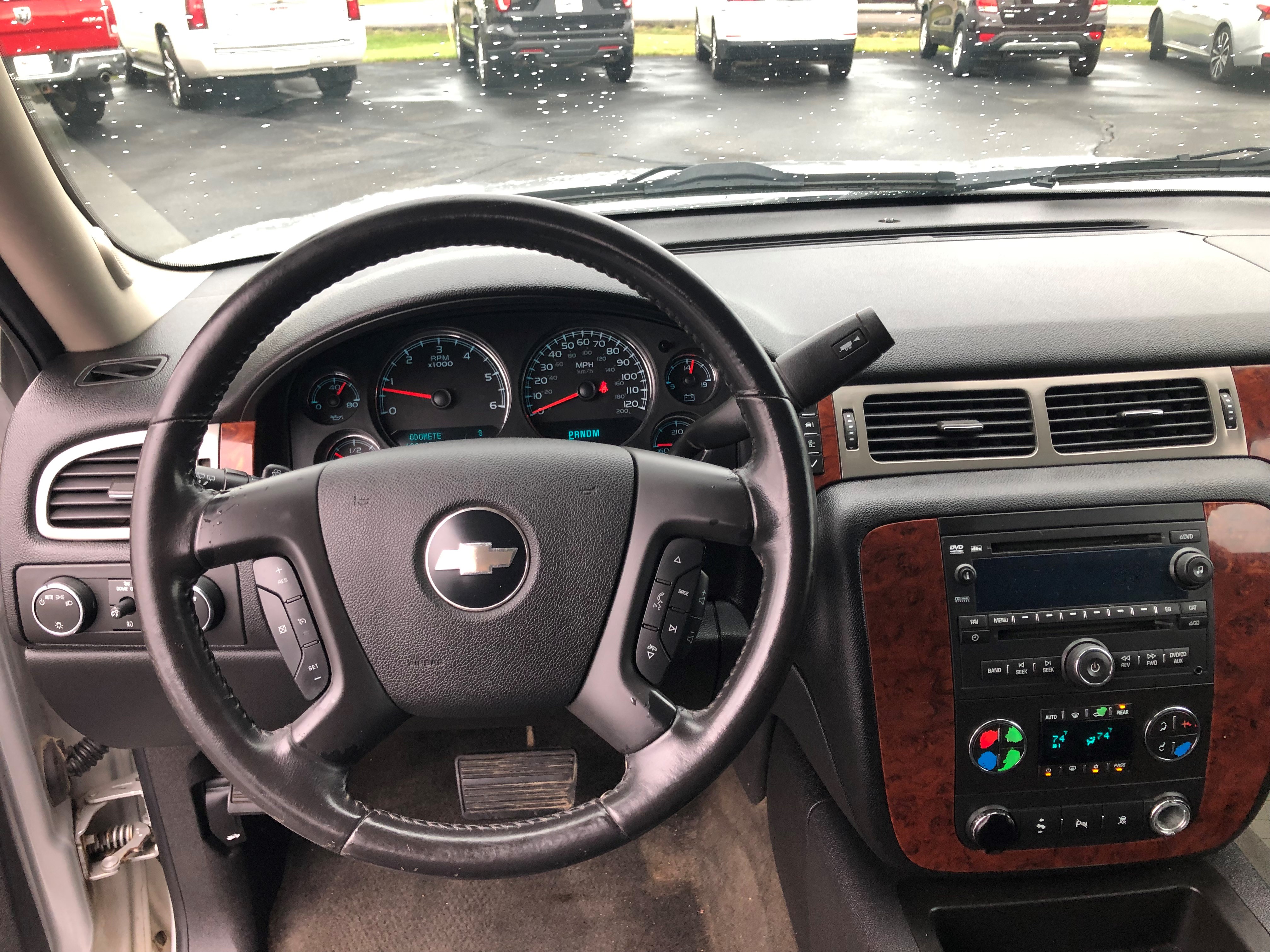 JP Motors Inc DBA Mathison Motors - Used vehicle - SUV CHEVROLET SUBURBAN 2010