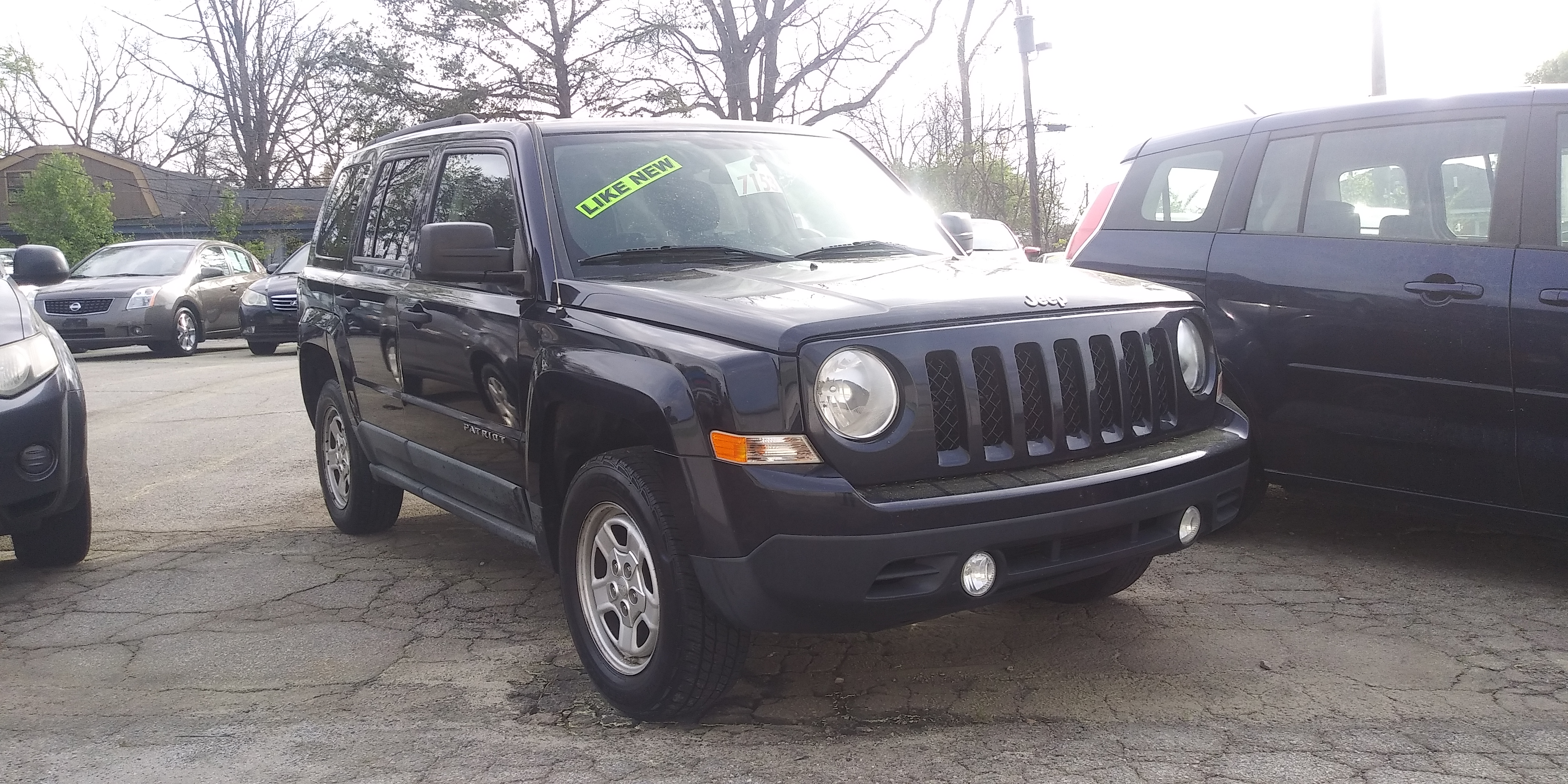 MASTERCARS AUTO GROUP INC. - Used vehicle - SUV JEEP PATRIOT 2011
