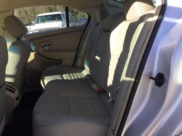 DUVALL OF FRANKLIN INC - Used vehicle - Sedan FORD TAURUS 2013