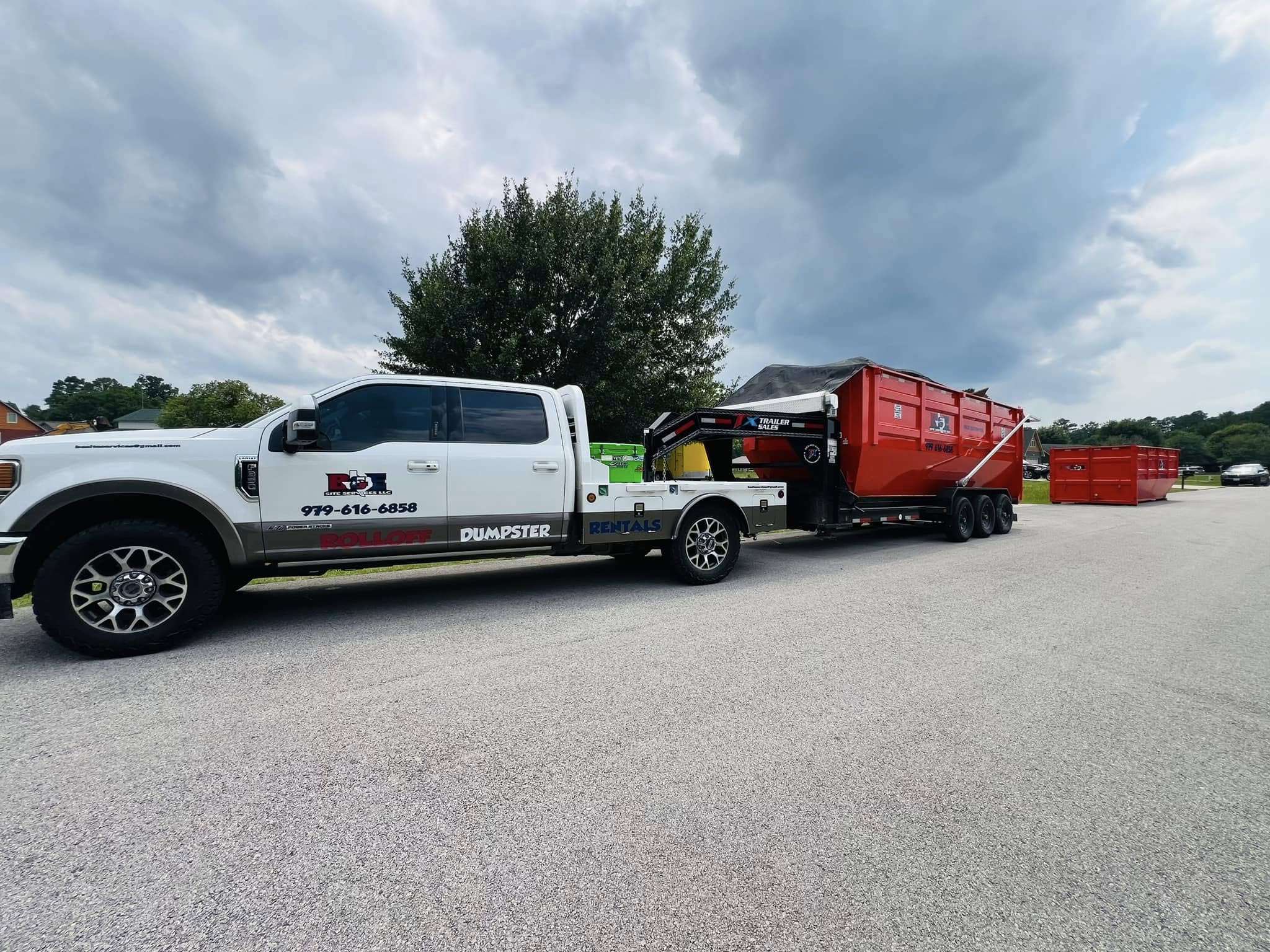 B&E Site Services - Dumpster Rental Service in El Campo TX