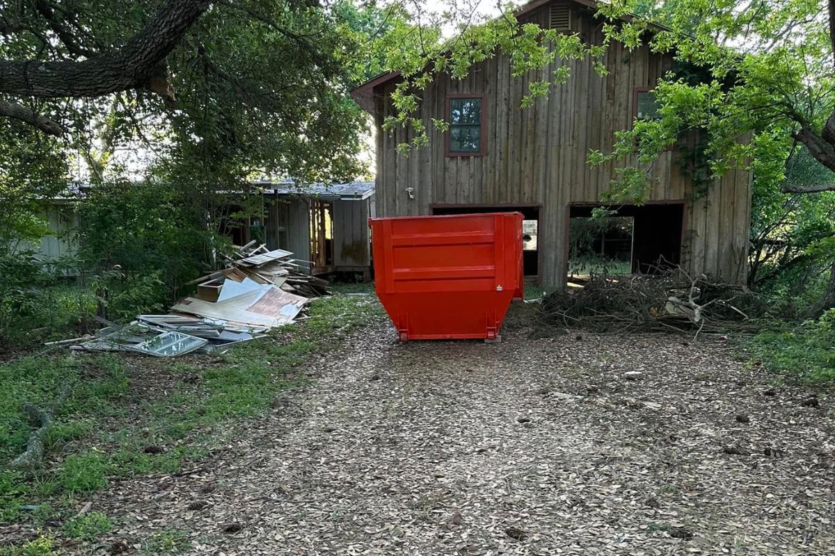 B&E Site Services - Dumpster Rental Service in Garwood TX