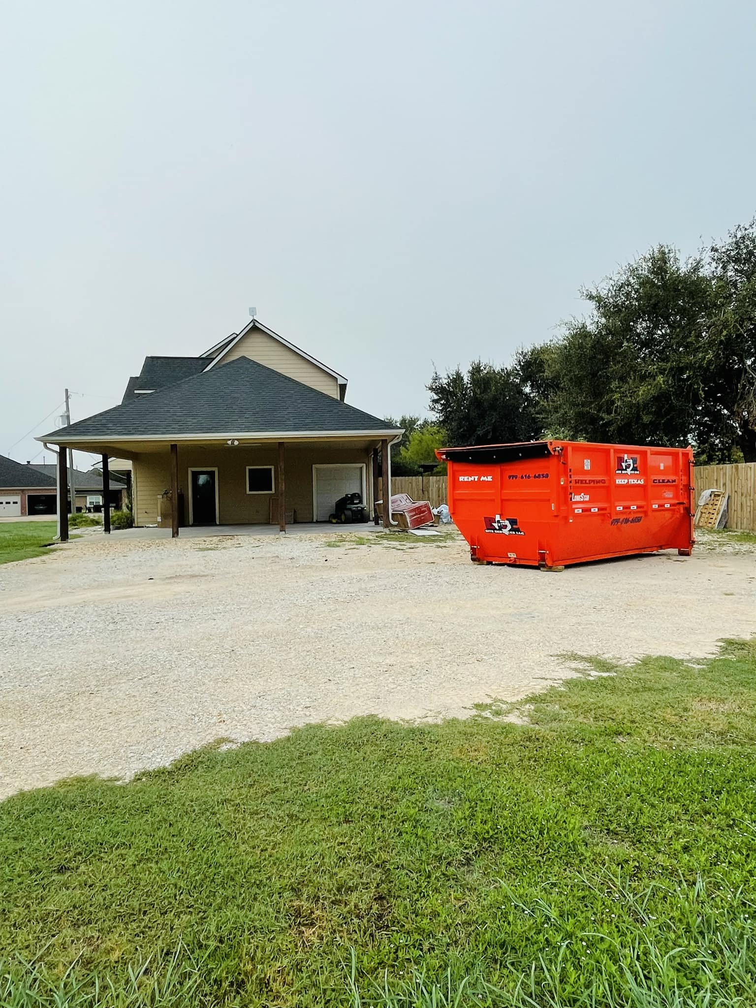 B&E Site Services - Dumpster Rental Service in Palacios TX