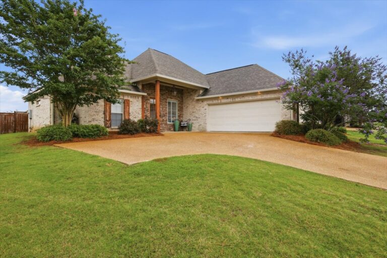 03-414 Emerald Trail _ Hometoursms