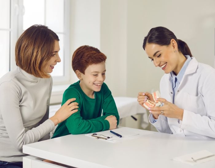 How do I contact dentists in Chattanooga TN for more information?