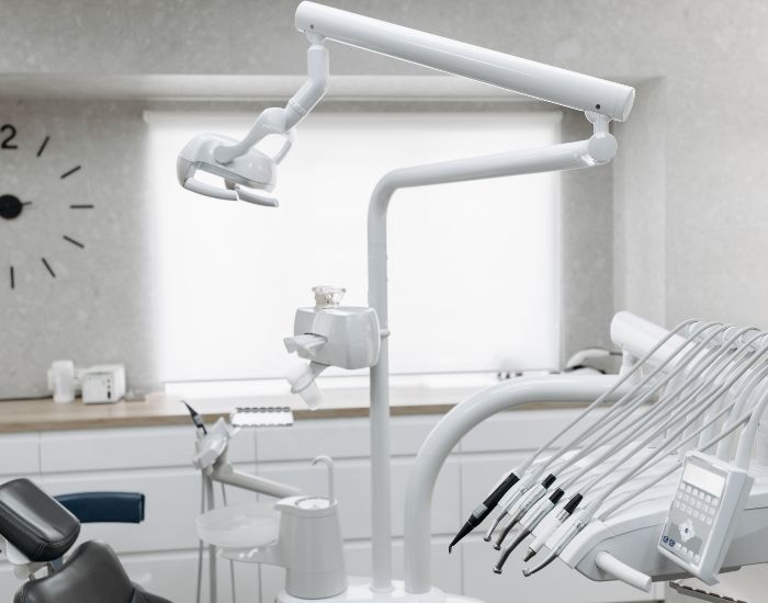 How do I contact dentists in Chattanooga TN for more information?