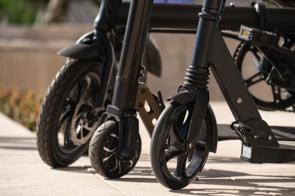   Best e scooter for heavy adults         