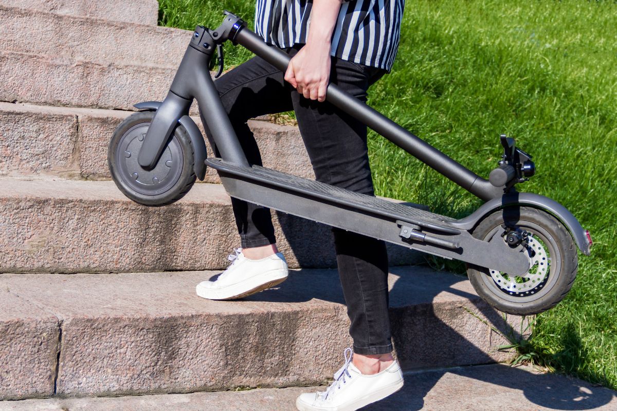 Best e-scooter for heavy adults