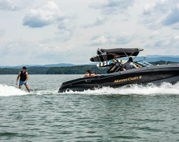 Mastercraft on Lake