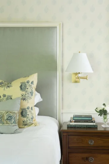 Estate Room Bedside Table