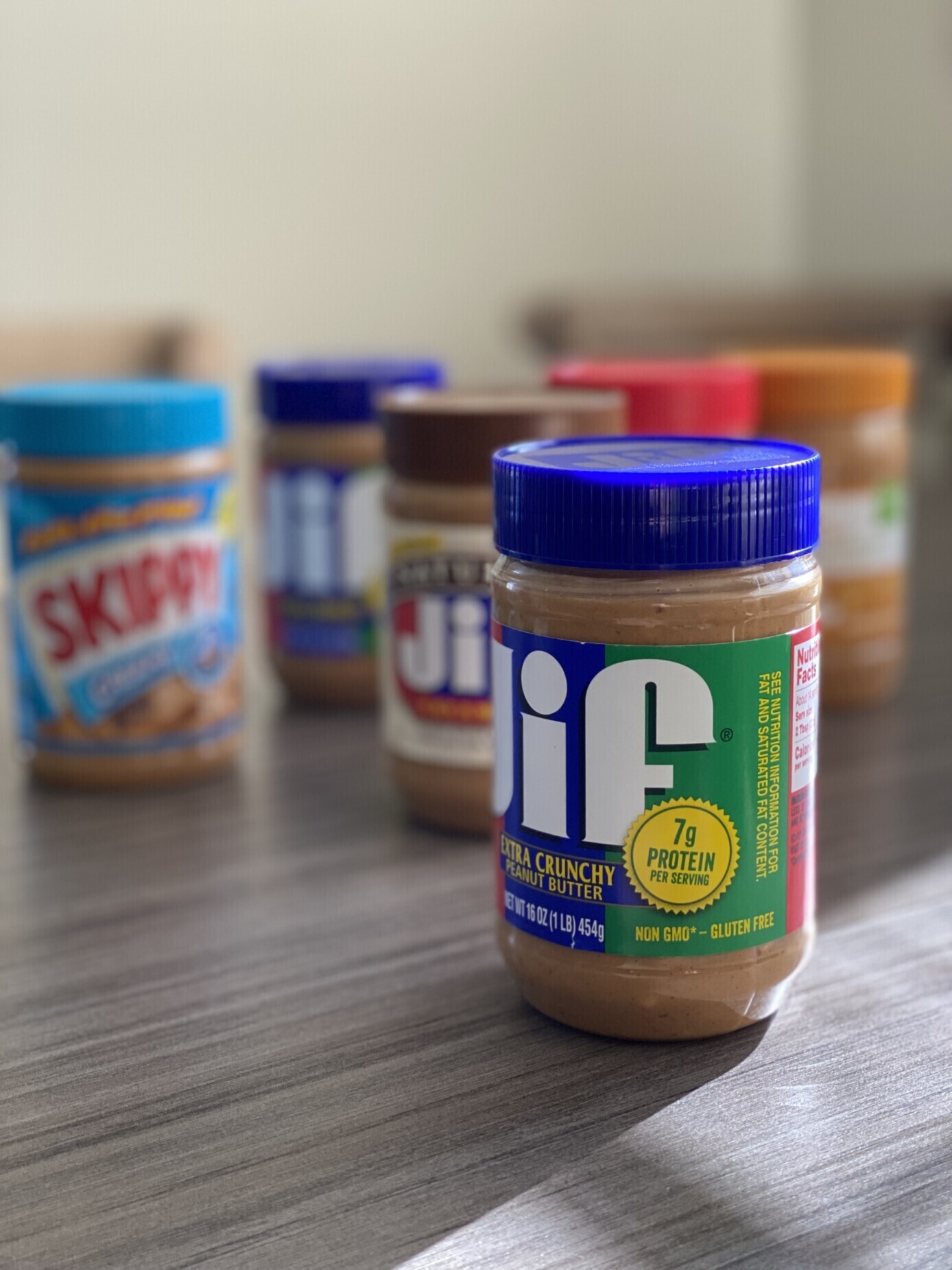 Blackberry collects food for Second Harvest Food Bank