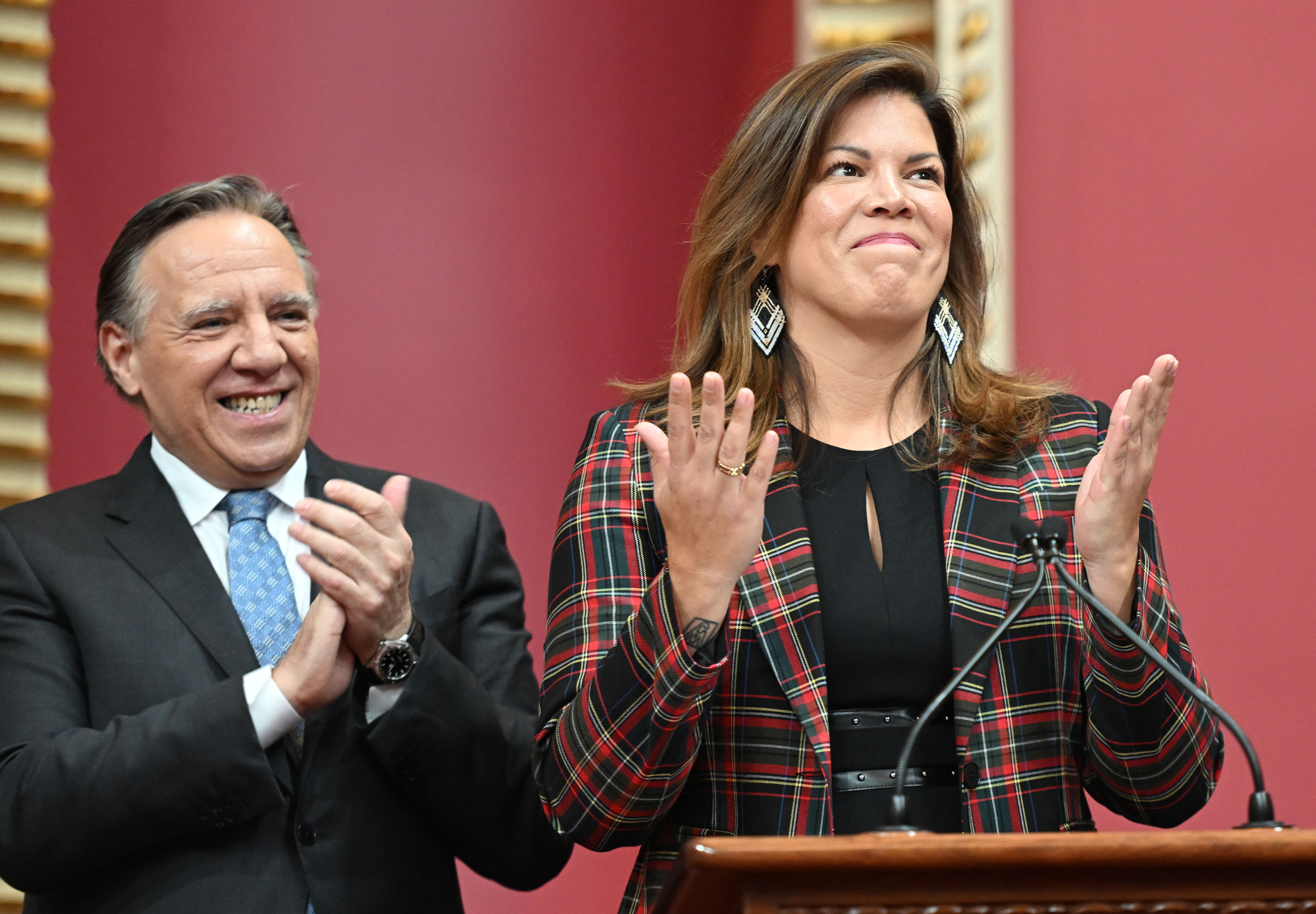 Tassez-vous les jeunes les 60 ans + viennent à la rescousse du Québec !