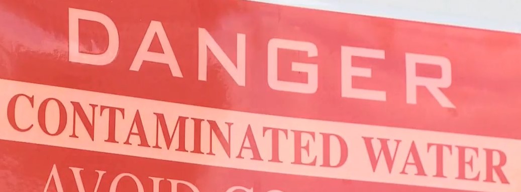 En raison de présence de matières fécales sur plusieurs plages du sud de la Floride on recommande de ne pas se baigner