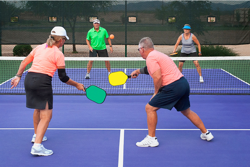 Les législateurs de Floride s'opposent au projet de l'État de construire des terrains de pickleball. Laissons la place aux logis de 10 étages et plus.