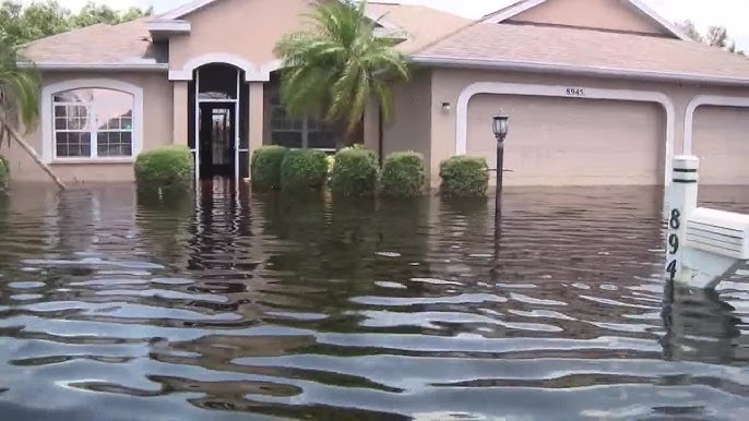 La Floride continue de construire des édifices à logements dans les zones à haut risque d’inondation. Ici on ne croit pas au changement climatique point !