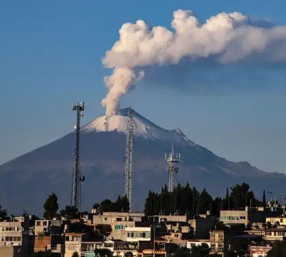 Du National Weather Service : Des cendres volcaniques provenant d'un volcan mexicain sont observées au-dessus de la Floride voici les conséquences