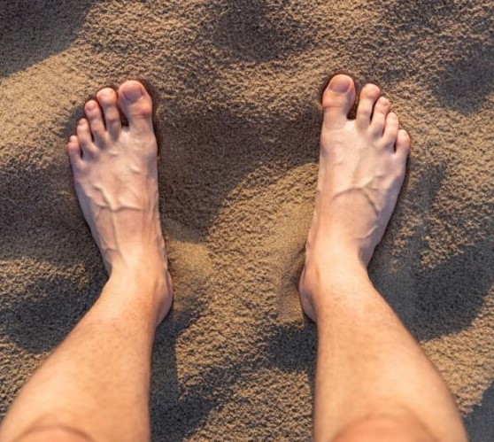 De nombreux cas en Floride enregistrés : faites attention où vous mettez les pieds car la bactérie mangeuse de chair est très présente actuellement en Floride