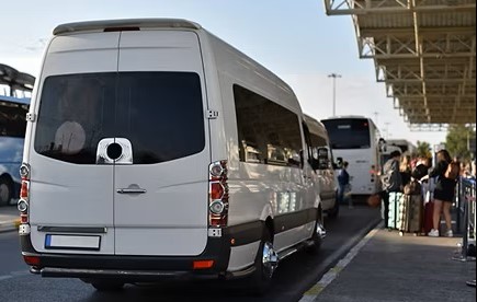 Royal Caribbean une solution intelligente pour résoudre un problème croisière à Miami et Fort Lauderdale avec des navettes gratuites disponibles aux aéroports de MIA et FLL