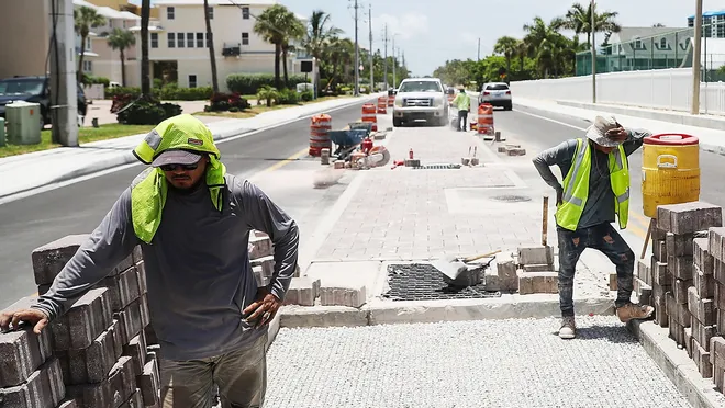 Floride : Certains endroits sont soumis à des températures comparables à celles d'un four avec de 100 degrés (Humidex) qui perdurent  jour après jour.