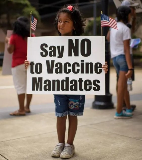 Voyages et Tourisme Canada mettent en garde les snowbirds et les visiteurs contre les politiques vaccinales de la Floride