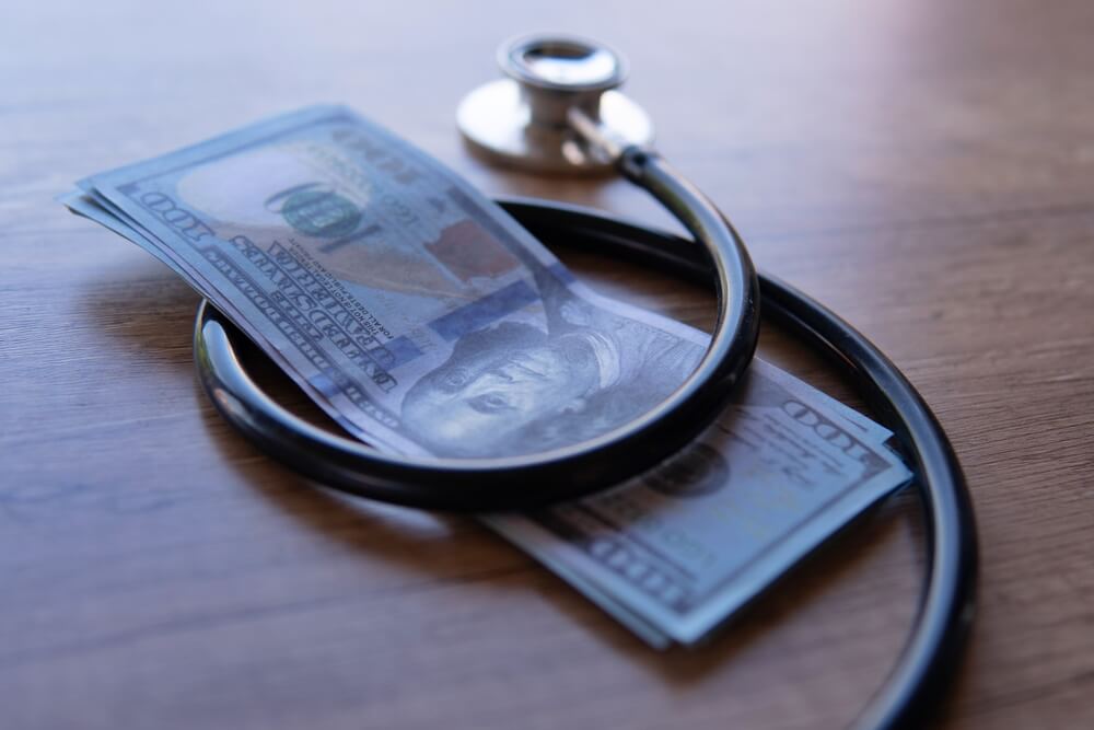 Bonne nouvelle pour les Snowbirds la Floride adopte une nouvelle approche en matière de transparence des prix hospitaliers.