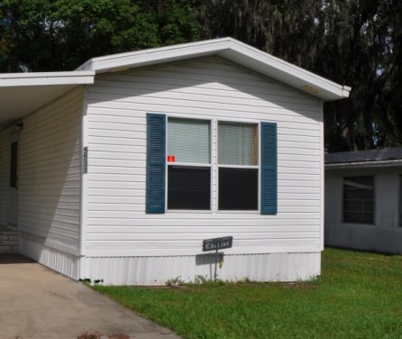 Les conducteurs de Floride et d’ailleurs y compris ceux qui ont des maisons mobiles dont  la vignette et les informations ne sont pas clairement lisibles seront passibles d’un délit de deuxième degré.