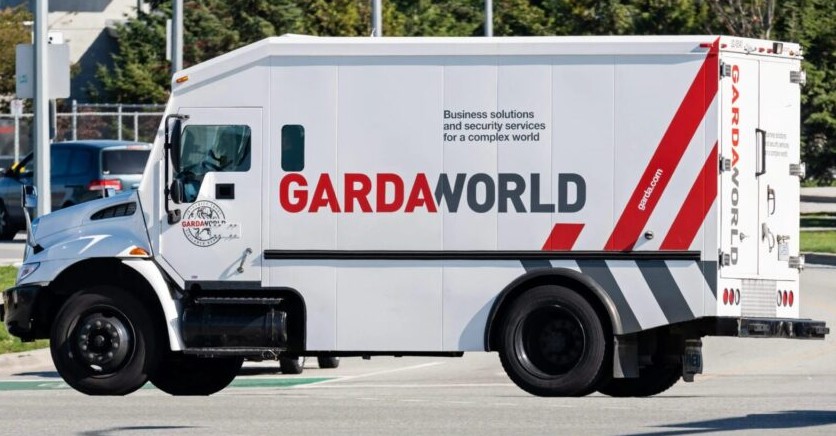 Le rôle méconnu d’une entreprise québécoise de Montréal sur des migrants en détention à la prison de Alcatraz en Floride.