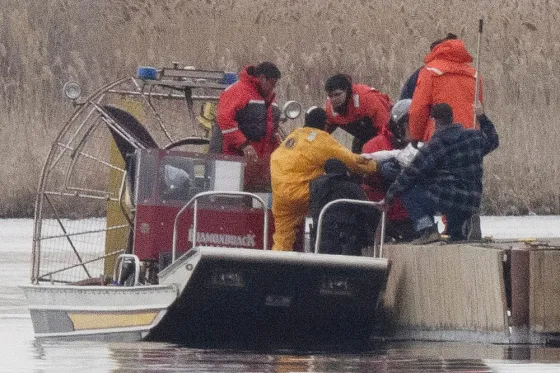 Une personne du Québec plaide coupable dans une affaire de trafic d’êtres humains vers les États-Unis en les passant par le Fleuve Saint-Laurent