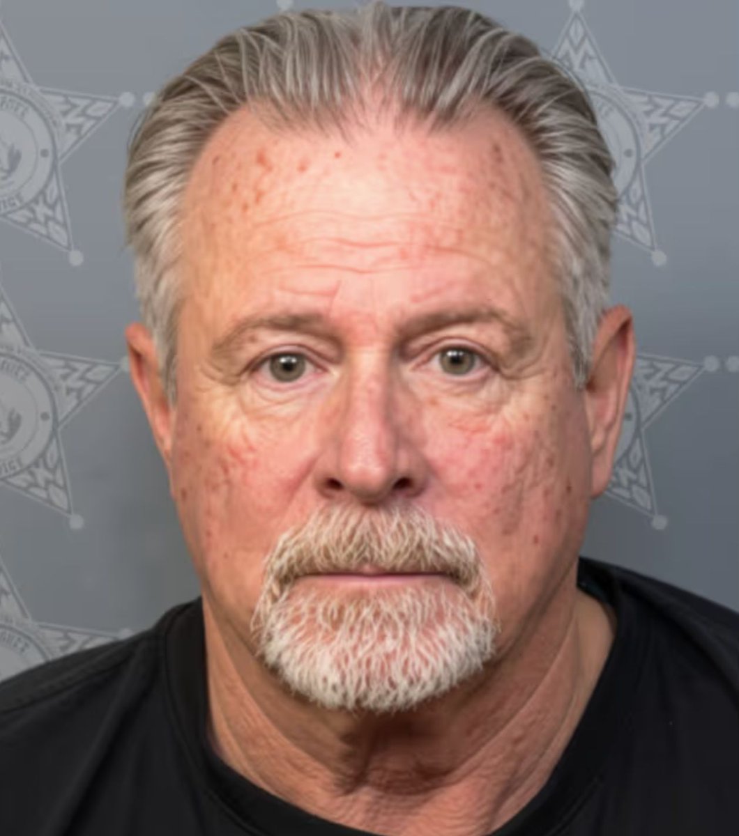 FRAUDE ÉLECTORALE EN FLORIDE: Un canadien accusé d’avoir voté illégalement lors de sept dernières élections américaines.