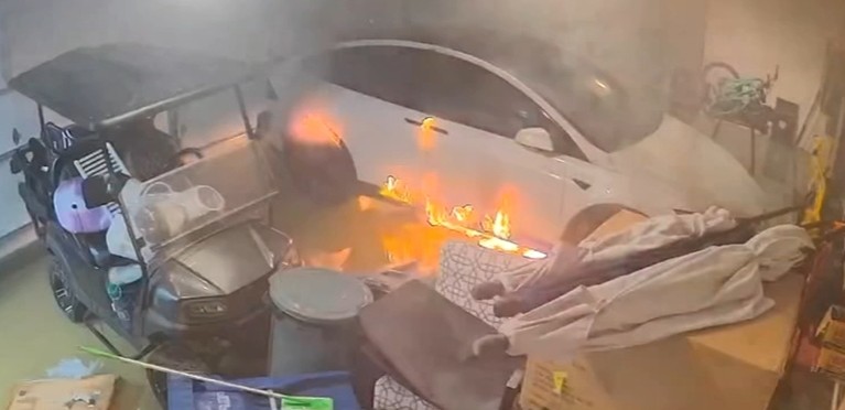 Est-ce que les voitures Tesla ont raison d’exploser et de s’enflammer en Floride plus qu’ailleurs il semble que oui selon une poursuite fédérale en voici des cas qui portent à réfléchir avant l’achat