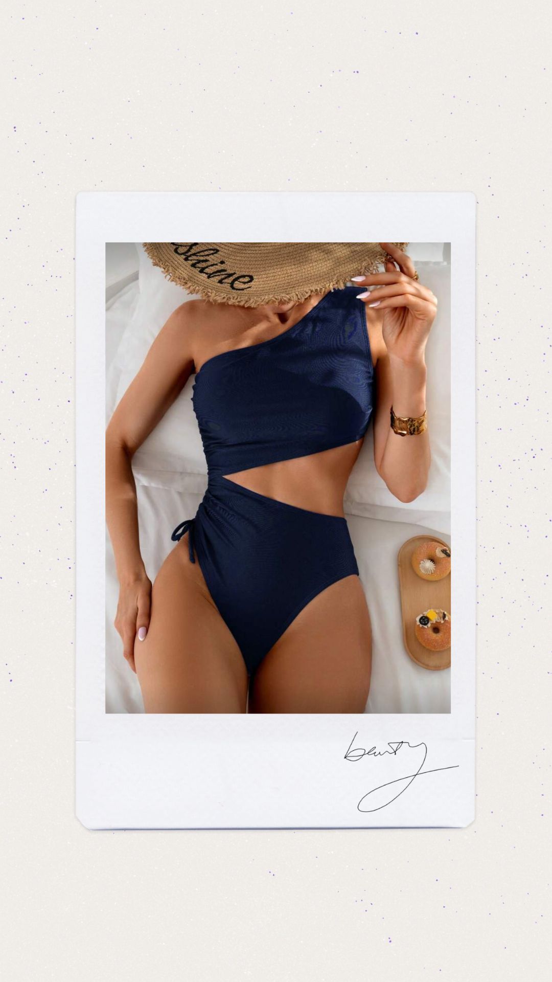 Una pieza de un hombro color azul