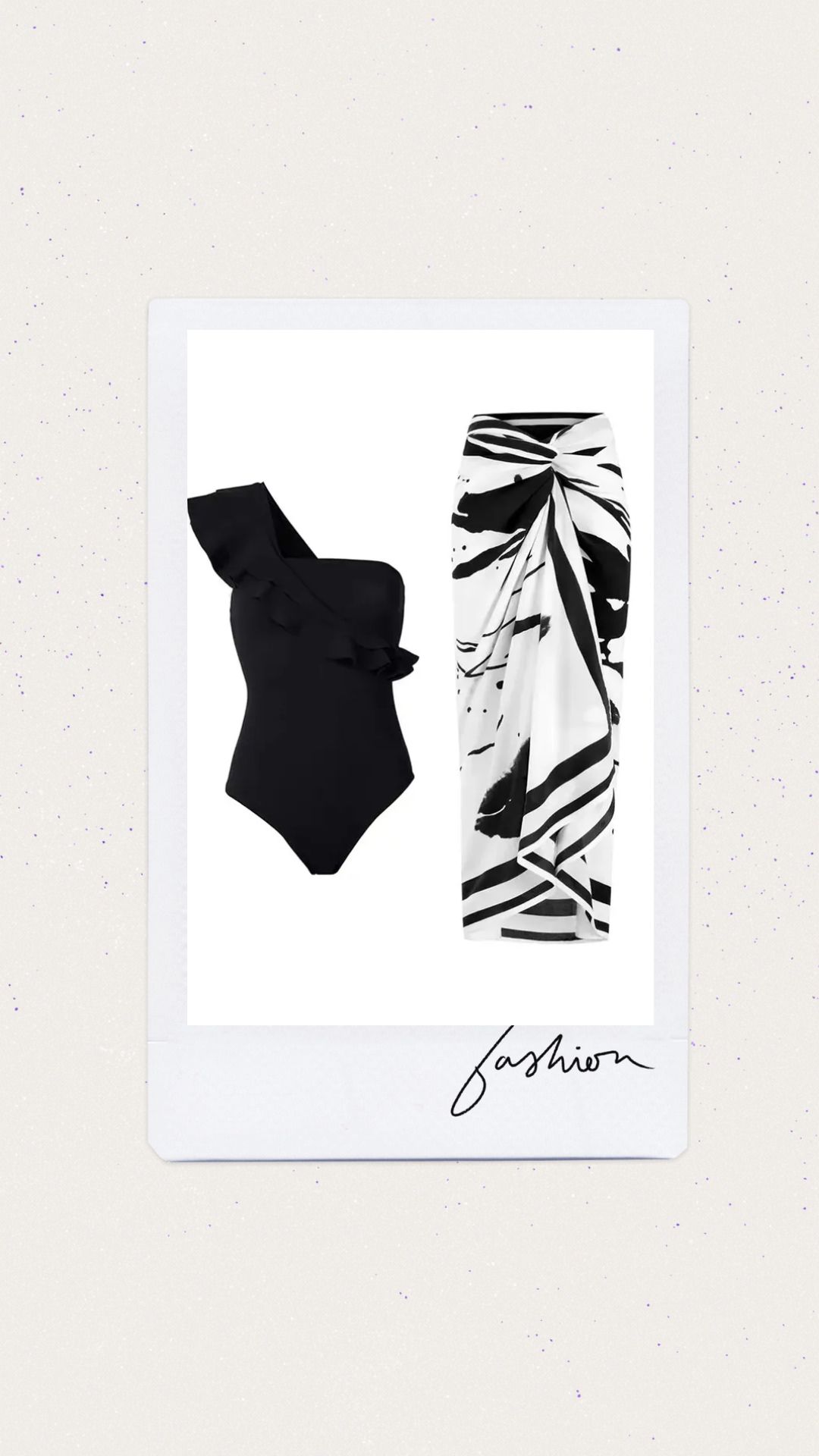 Una pieza con salida de baño color negro