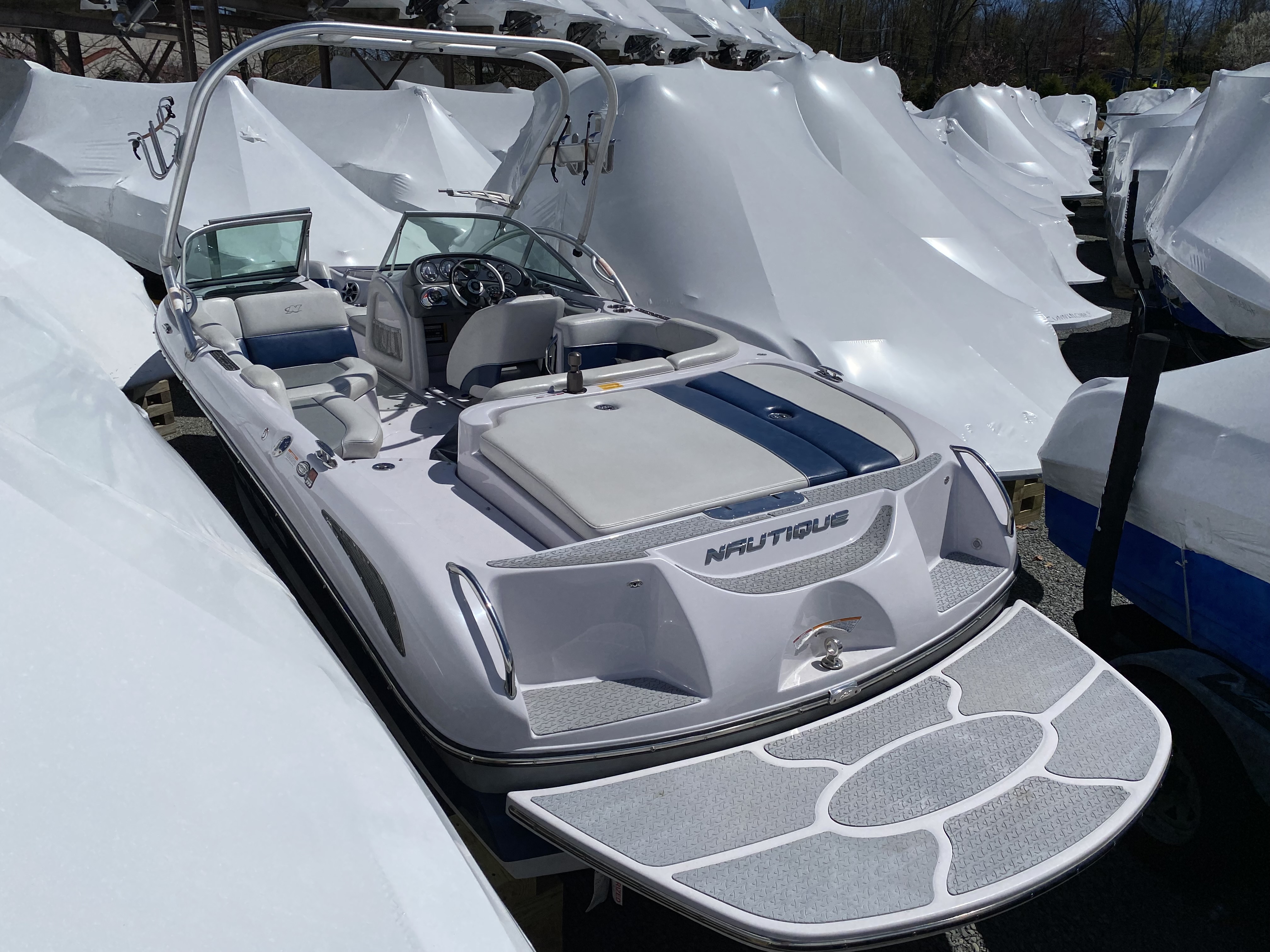 2008 Nautique SV2110