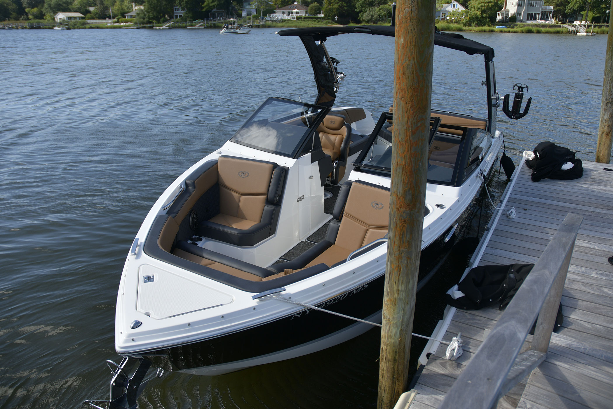 2021 Cobalt R6 SURF0