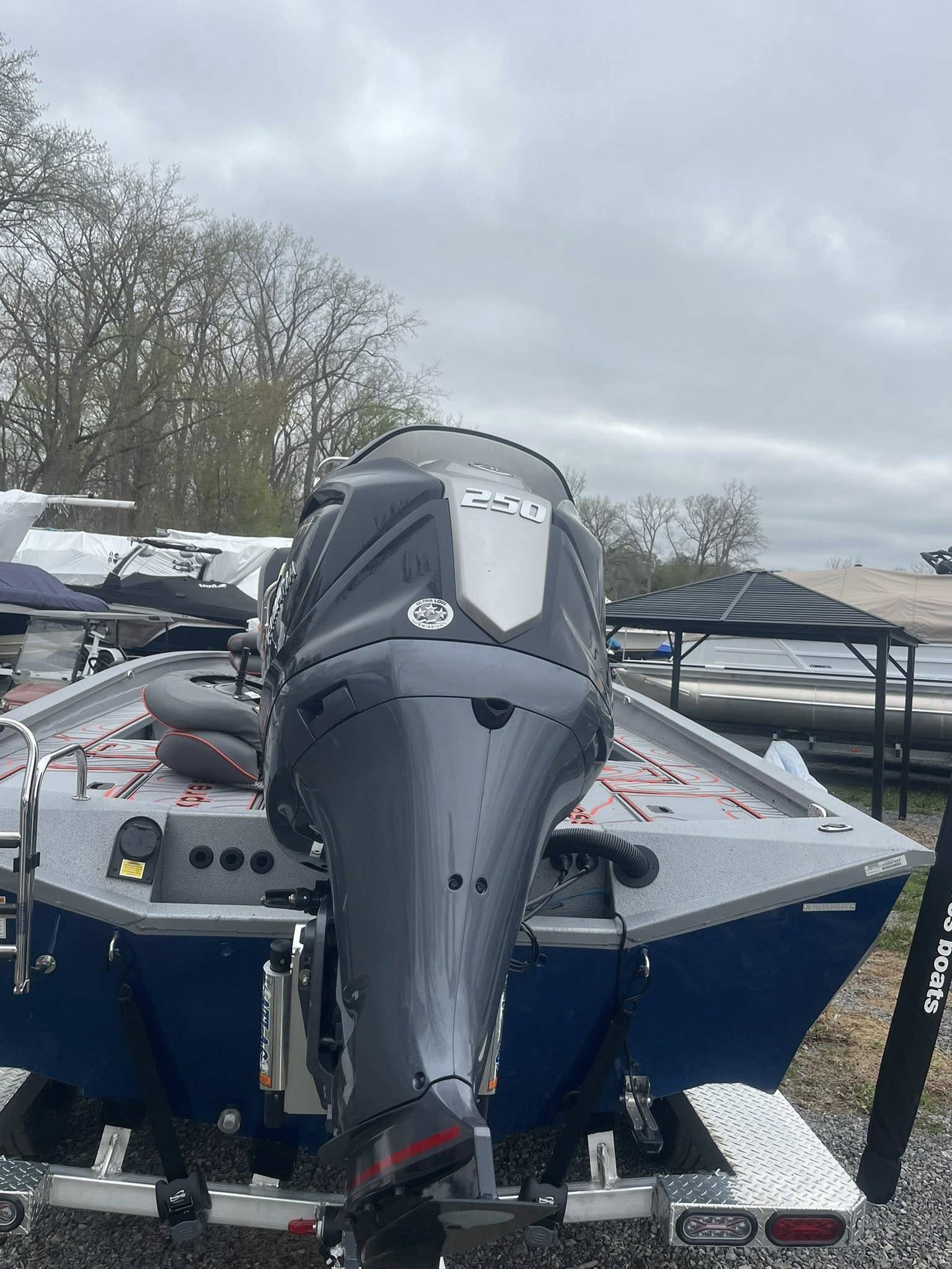 2025 Xpress Hyper-Lift Bay-5