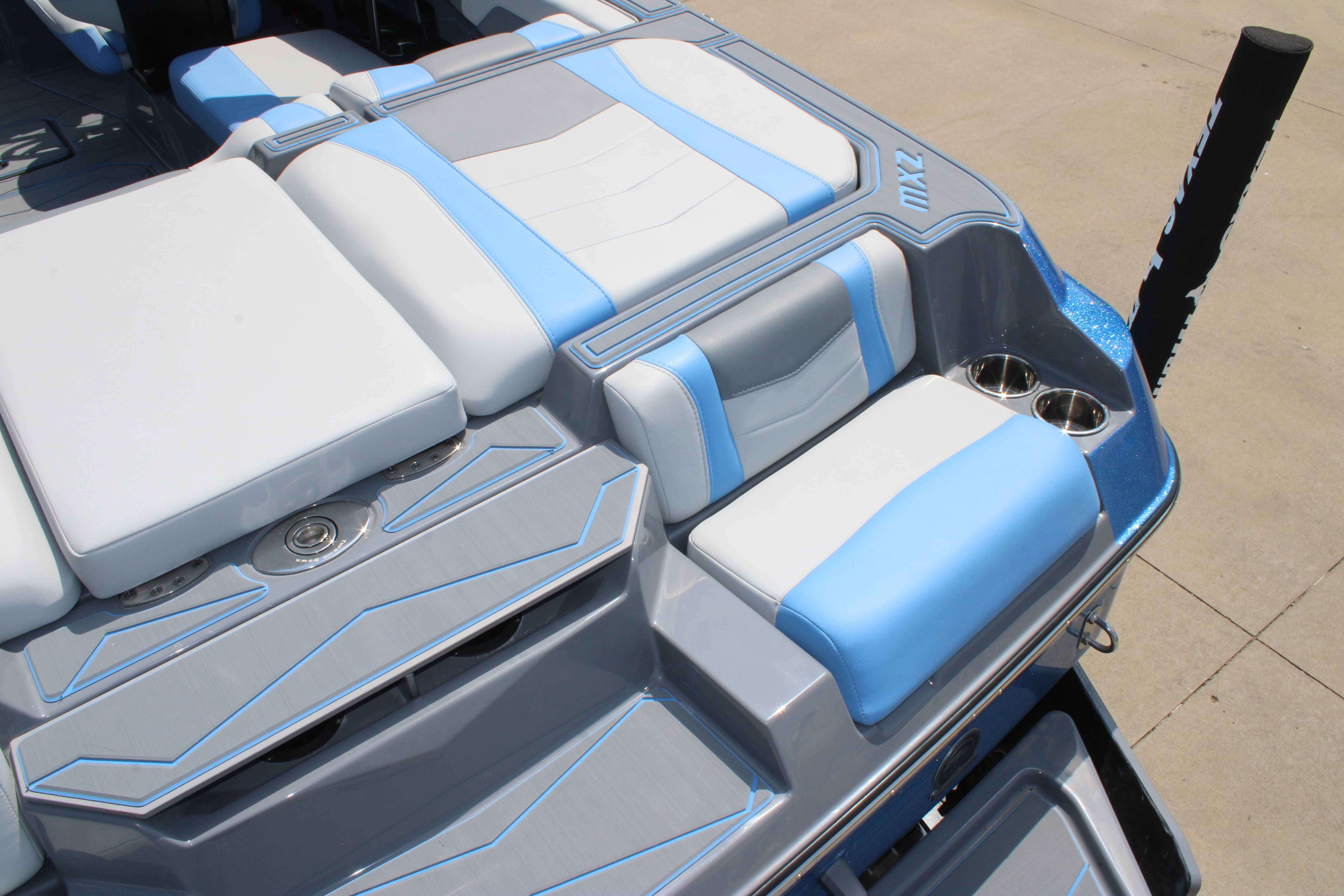 2025 Malibu Boats Wakesetter 22 MXZ-11