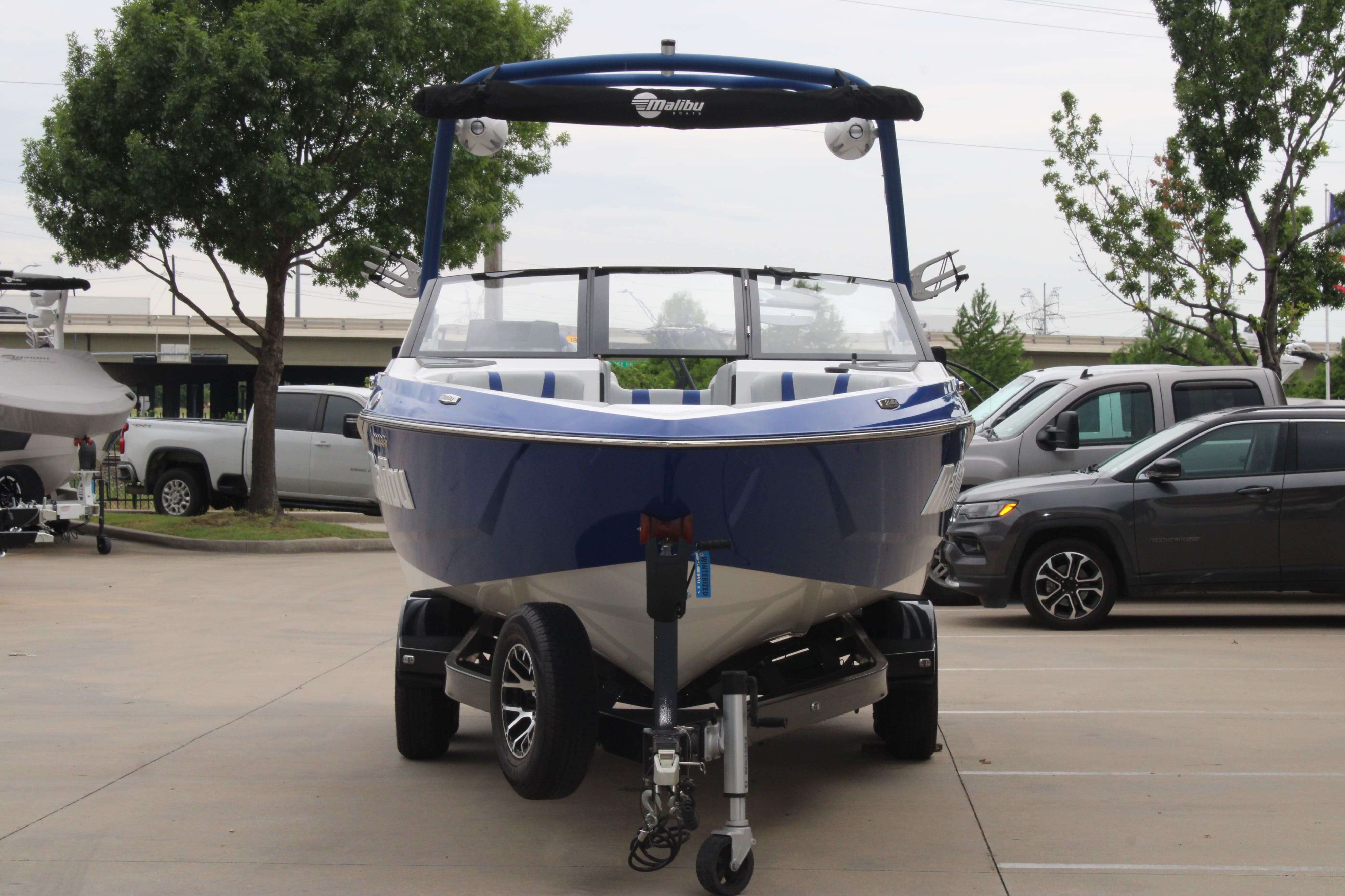 2023 Malibu Boats Wakesetter 22 LSV-3