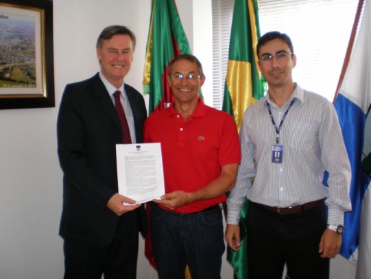 Foto de capa da notícia: Prefeitura implanta novo sistema de informática