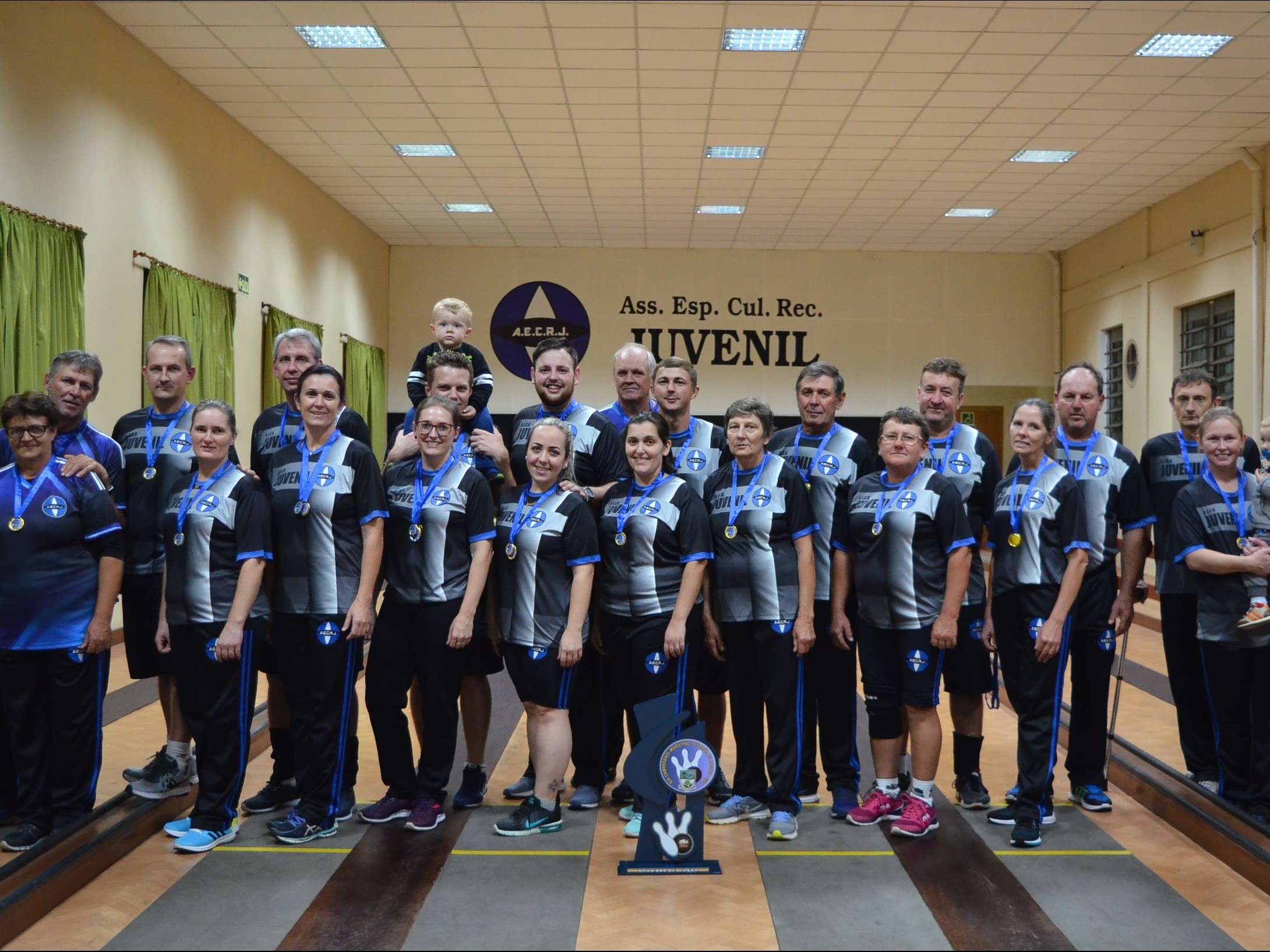 Foto de capa da notícia: Ponto a Ponto conquista o título do Campeonato Municipal de Bolão de Casais