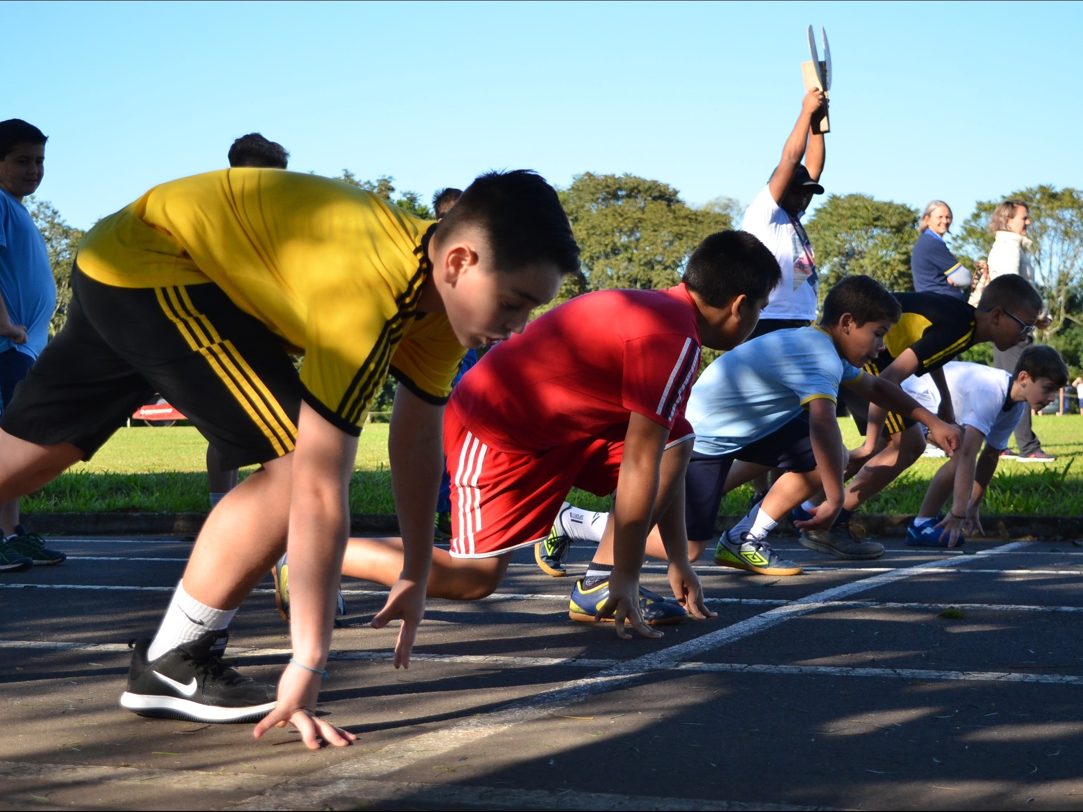 Foto de capa da notícia: Provas de atletismo abriram a Olimpíada Escolar 2019