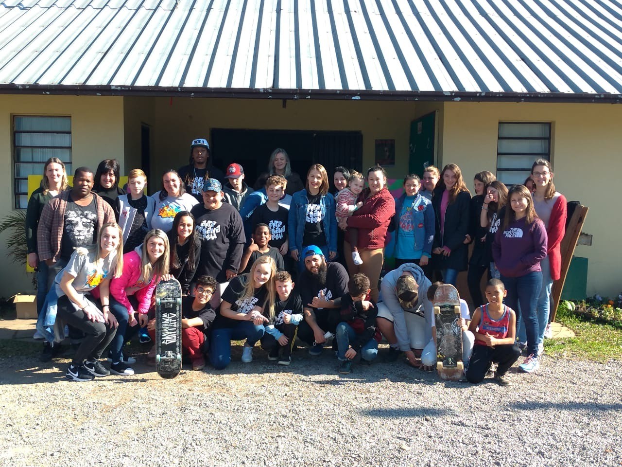 Foto de capa da notícia: Arte Urbana Crew foi a temática do Encontro de Famílias do SCFV