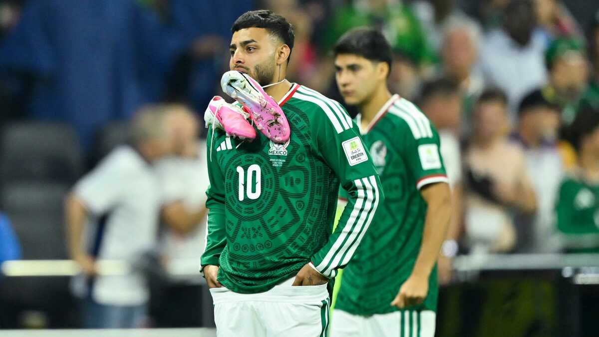 Alexis Vega revela que piensa retirarse de la Selección Mexicana