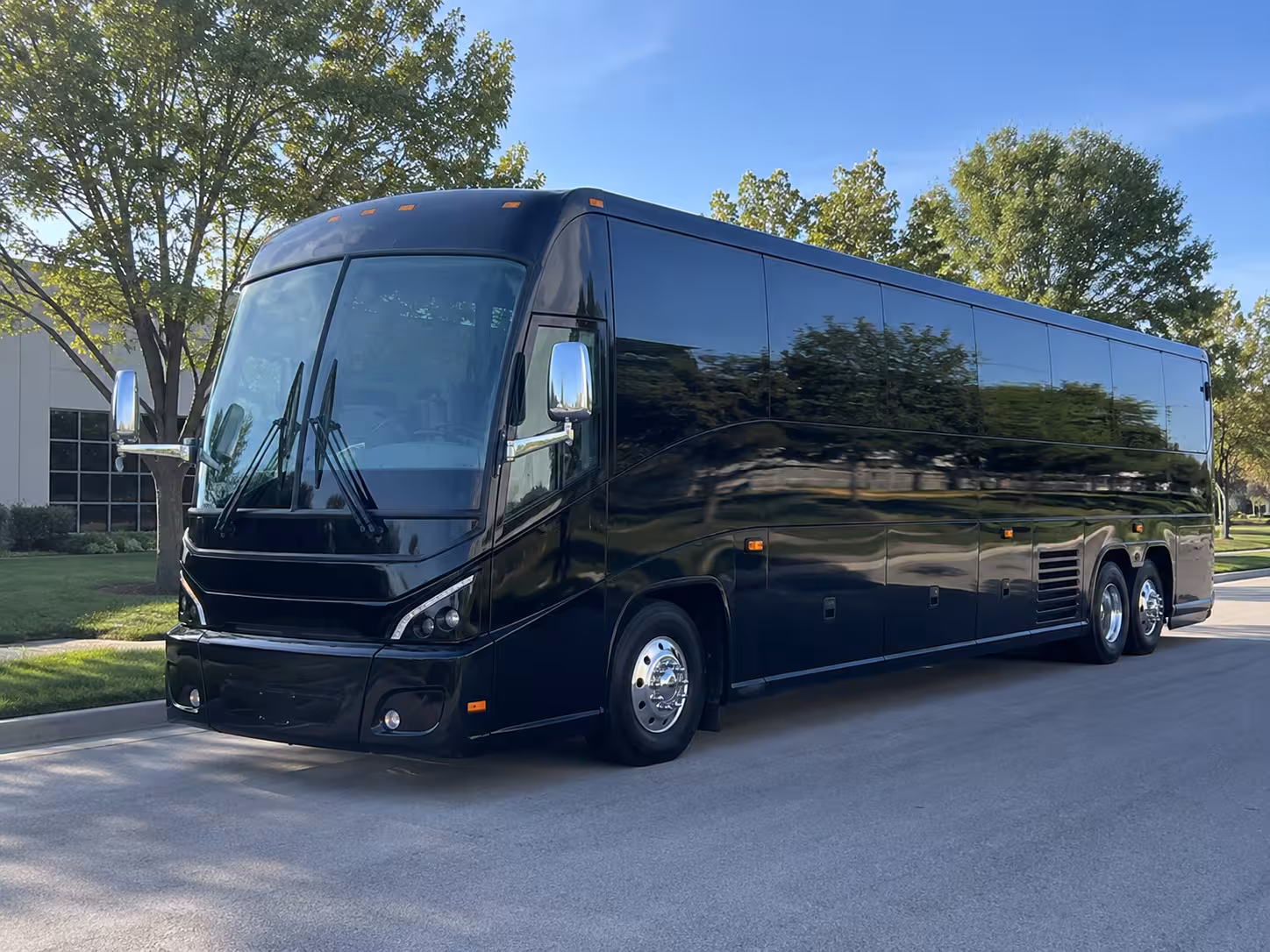 Exterior of a 40-47 Passenger Charter Bus in Bridgeport