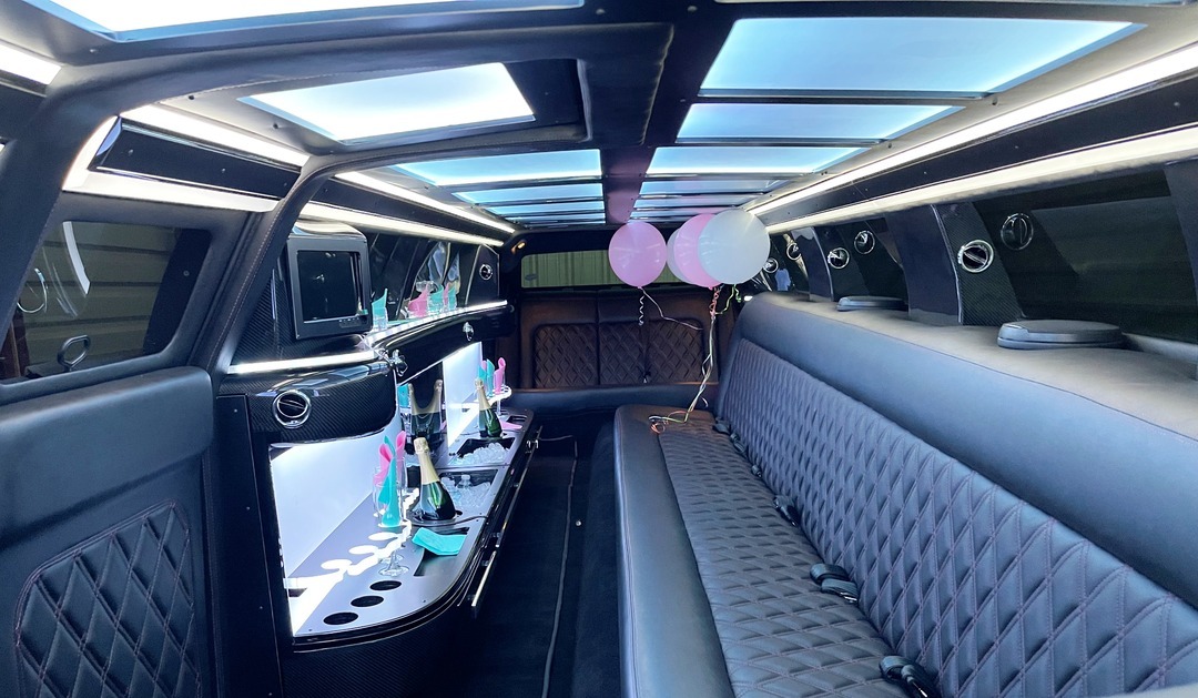 Wedding Shuttle Service & Transportation | Price4Limo.com