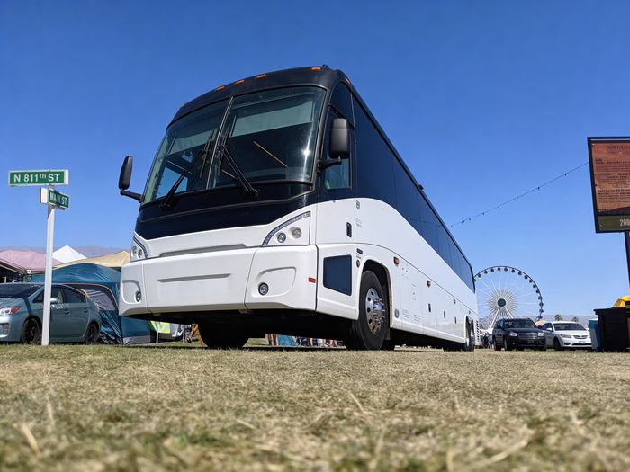Charter bus in Vista